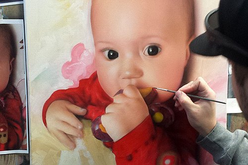 portrét miminka - akryl na plátně