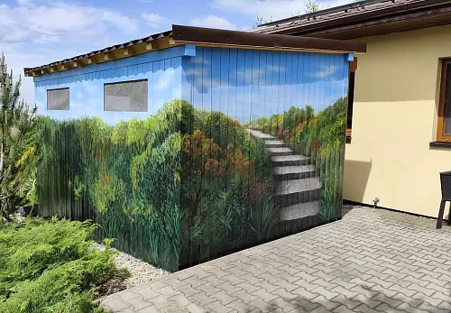 Malba krajiny na dřevěný zahradní domek